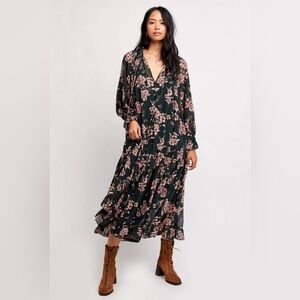 Free People Feeling Groovy Maxi Dress EUC Sz Medium Forrest Green Floral